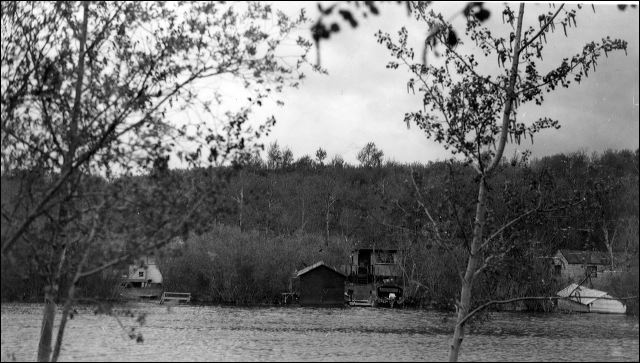 1956_creek_cottage_view.jpg
