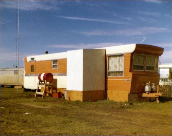 1957_trailer.jpg