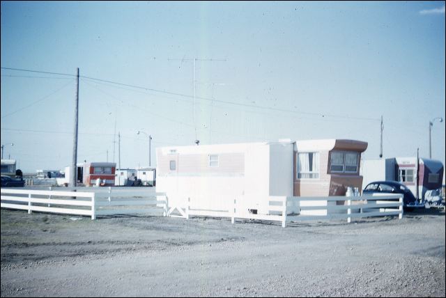1958_weyburn_trailer.jpg