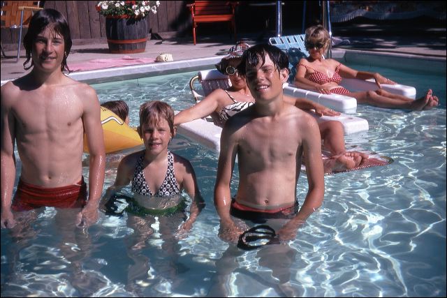 1974_pool_kids.jpg