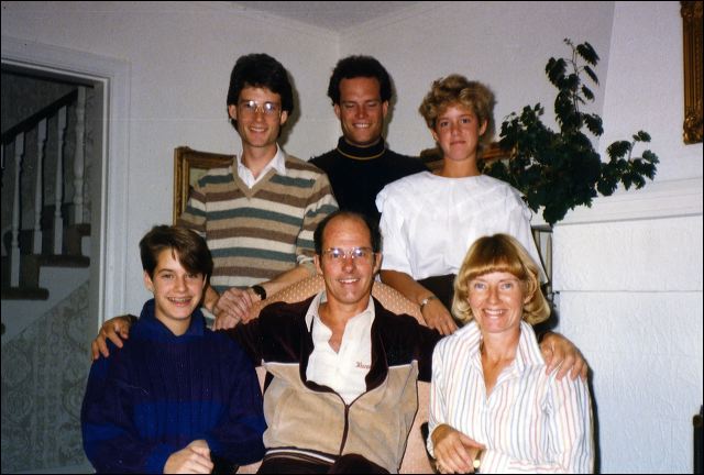 1982_family_4.jpg