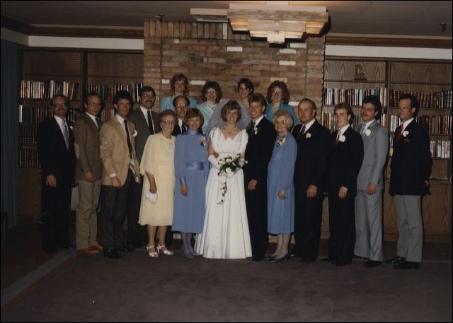 1986_karen_wedding_05.jpg