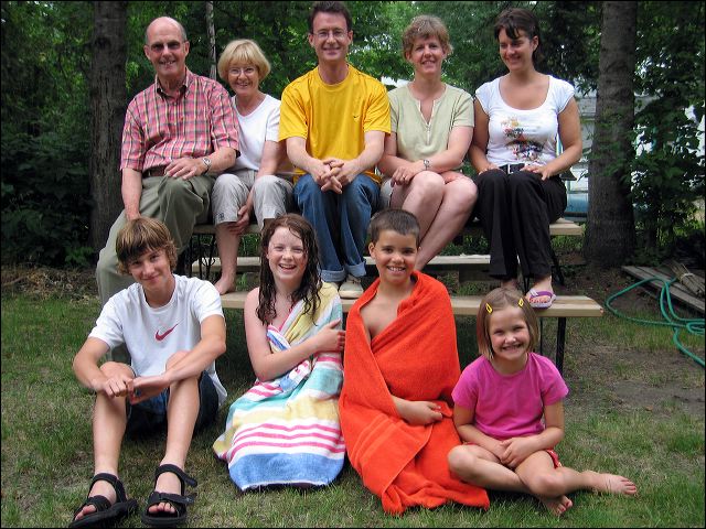 2006_family_01.jpg