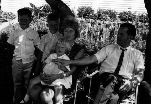 1967_family.jpg