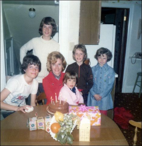 1975_shirleys_birthday.jpg