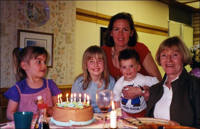 2001_birthday_1.jpg