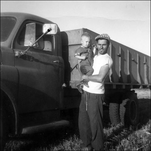 1960_harvesting_4.jpg