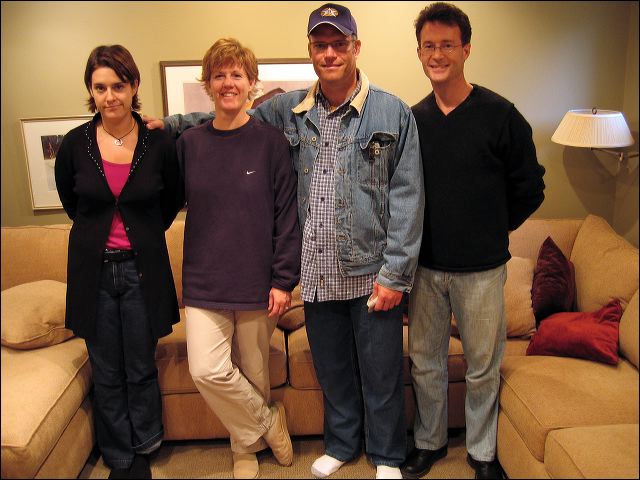 2004_family_01.jpg