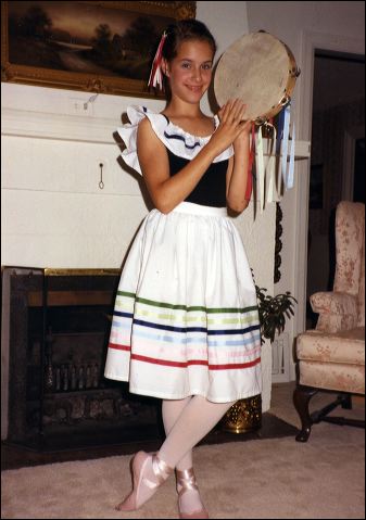 1982_susan_dance_02.jpg